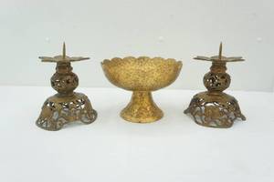 lot 75 image: candle stick holders