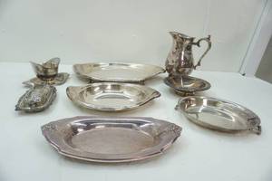 lot 89 image: Silver plate ware