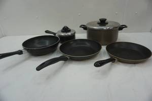 lot 103 image: cookware
