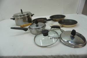 lot 106 image: cookware