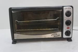 lot 135 image: convection oven