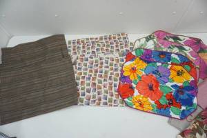 lot 141 image: cloth placemats