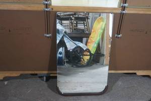lot 11 image: vintage mirror