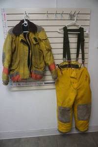 lot 175 image: fire fighter turnout gear