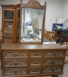lot 262 image: vintage dresser