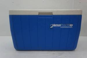 lot 270 image: Coleman cooler
