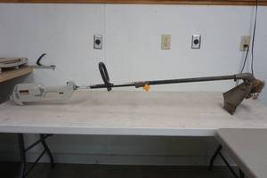 lot 288 image: string trimmer