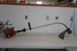lot 289 image: string trimmer