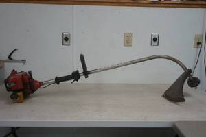lot 290 image: string trimmer