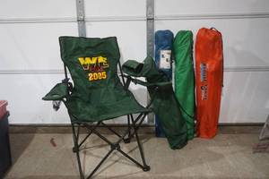 lot 299 image: folding camp chairs