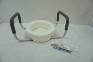 lot 310 image: toilet seat riser