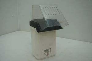 lot 313 image: popcorn popper