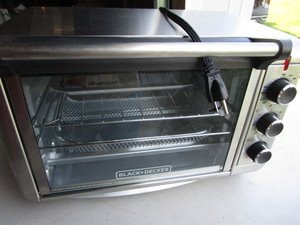 B&D Toaster Oven