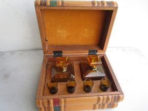 Liquor Book Bartender Set