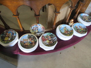 Hummel Plates & Figure