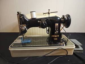 lot 145 image: Vintage Pfaff 130 Sewing Machine with Case