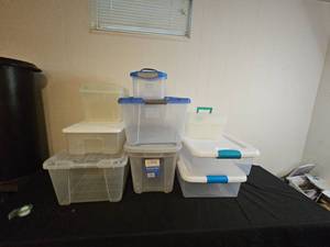 lot 168 image: Lot of Plastic Storage Totes and Containers