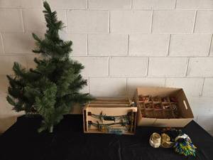 lot 44 image: Small Christmas Tree with Lights and Ornaments