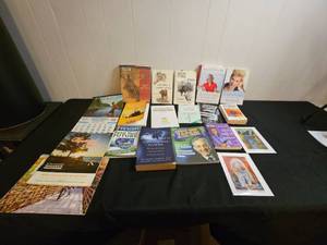 lot 182 image: Assorted Health and Financial Wellness Books and Calendars Lot