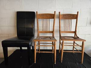 lot 392 image: Mixed Set of Three Chairs - Two Wooden and One Black Leatherette