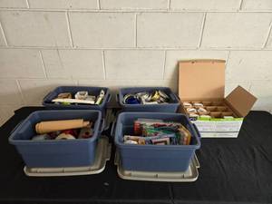 lot 400 image: Assorted Lot of Electrical Supplies in Tubs with CFL Bulbs