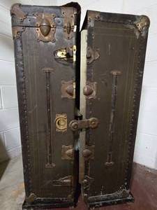 lot 408 image: Vintage Steamer Trunk with Sewing Supplies