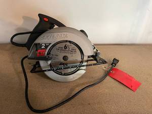lot 60 image: Skilsaw 5125 6-12 Circular Saw 2 HP