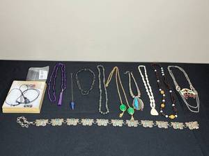 lot 65 image: Assorted Jewelry Lot Necklaces, Earrings, and Bracelets