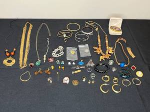 lot 66 image: Assorted Jewelry Lot - Necklaces, Bracelets, Earrings, Rings, and More