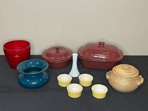 lot 288 image: Mixed Lot of Ceramic and Glass Kitchenware