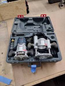 lot 121 image: Bosch MRF23EVS 2.3 HP Electronic Fixed-Base Router in case