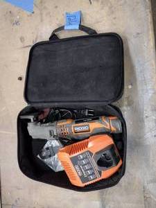 lot 126 image: Ridgid R8223500 Multitool Wcase Battery Charger and Accessory Kit