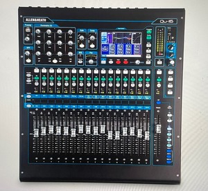 lot 3 image: Allen & Heath QU-16 16-channel digital mixer