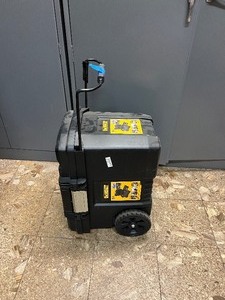lot 177 image: Dewalt 15-gallon Rolling Contractor Chest DWST33090