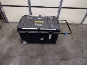 lot 198 image: DeWalt Mobile Storage Tough Chest