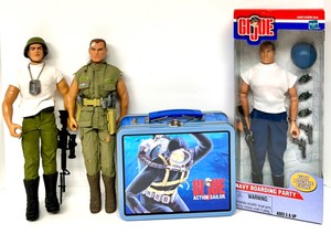 lot 243 image: Vintage GI Joe Action Figures -QTY 3 and Small Tin Box
