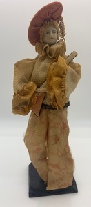 lot 67 image: VINTAGE 1937 Porcelain Head Doll