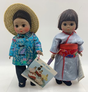 lot 70 image: Vintage MADAME ALEXANDER China and Japan Girl Dolls MIB