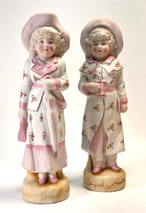 lot 140 image: Pair of ANTIQUE GERMAN Porcelain Bisque Ladies