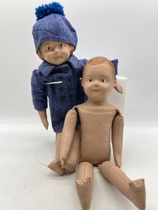 lot 173 image: Pair Vintage MARTHA CHASE Rubber Oil Cloth Dolls
