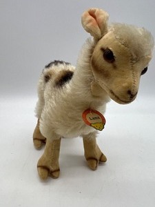 lot 190 image: STEIFF Mohair Llama - Germany #1317,0