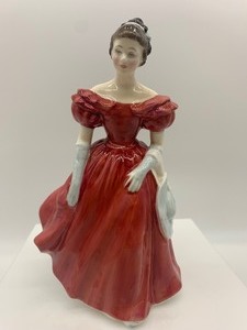 lot 276 image: Vintage ROYAL DOULTON Winsome Figurine