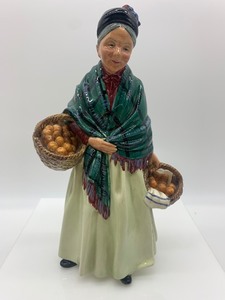 lot 283 image: Vintage ROYAL DOULTON The Orange Lady Figurine