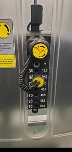 Cybex VR3 Overhead Press