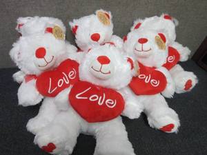 6- NWT Valentine Plush Bears...