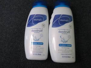 2- 700 ml Daylogic Dandruff Shampoo...