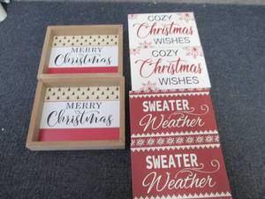 6 Holiday Dcor Items...