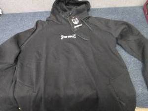 NWT Medium Gym Wolf Black Hooded Sw...