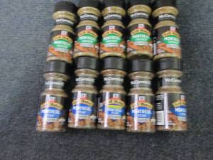 10 Assorted McCormick Seasonings pa...