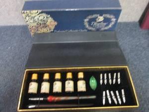 2- 20-Piece Daveliou Complete Calli...